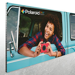 beMatrix-vägg 5x1 (4960 × 2480 mm) med sublimeringstryckt textil.