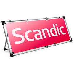 EXL Banderoll fast – fäll ut, ställ upp. Enklare blir det inte! Systemet med monterad bildvåd fälls upp med ett enda handgrepp.