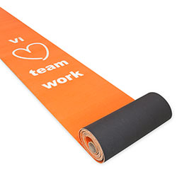 Textilmattor med tryck i fria längder och egen design.