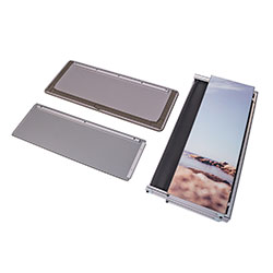 Allat i ett platt paket. Ram med tryck, toppskiva och innerhylla.