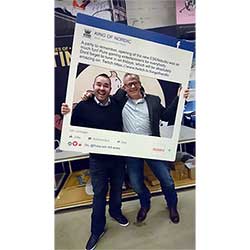 Facebook & Instaramar