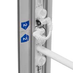 Enkel montering med klickfästen och minimala kablar.