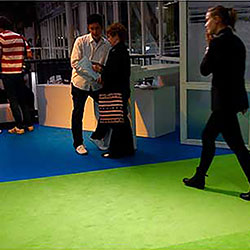 Enfärgade mässmattor