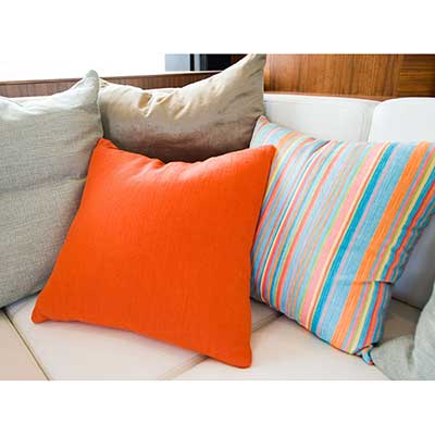 Prydnadskudder med tryck.