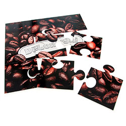 9 bitars pussel med tryck med storlek 110 x 110 cm.