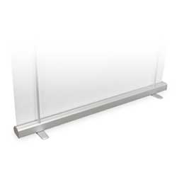 Med dubbla stag står roll uppen mycket stadigt och bildytan hålls slät.