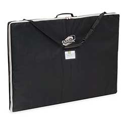 Hela systemet fälls ihop och får plats i en platt väska.