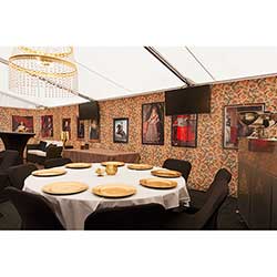 En reproduktion av tapeten i Tidö slotts riddarsal.