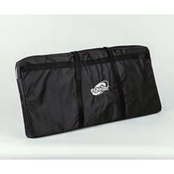 Stativet levereras i en vadderad väska.